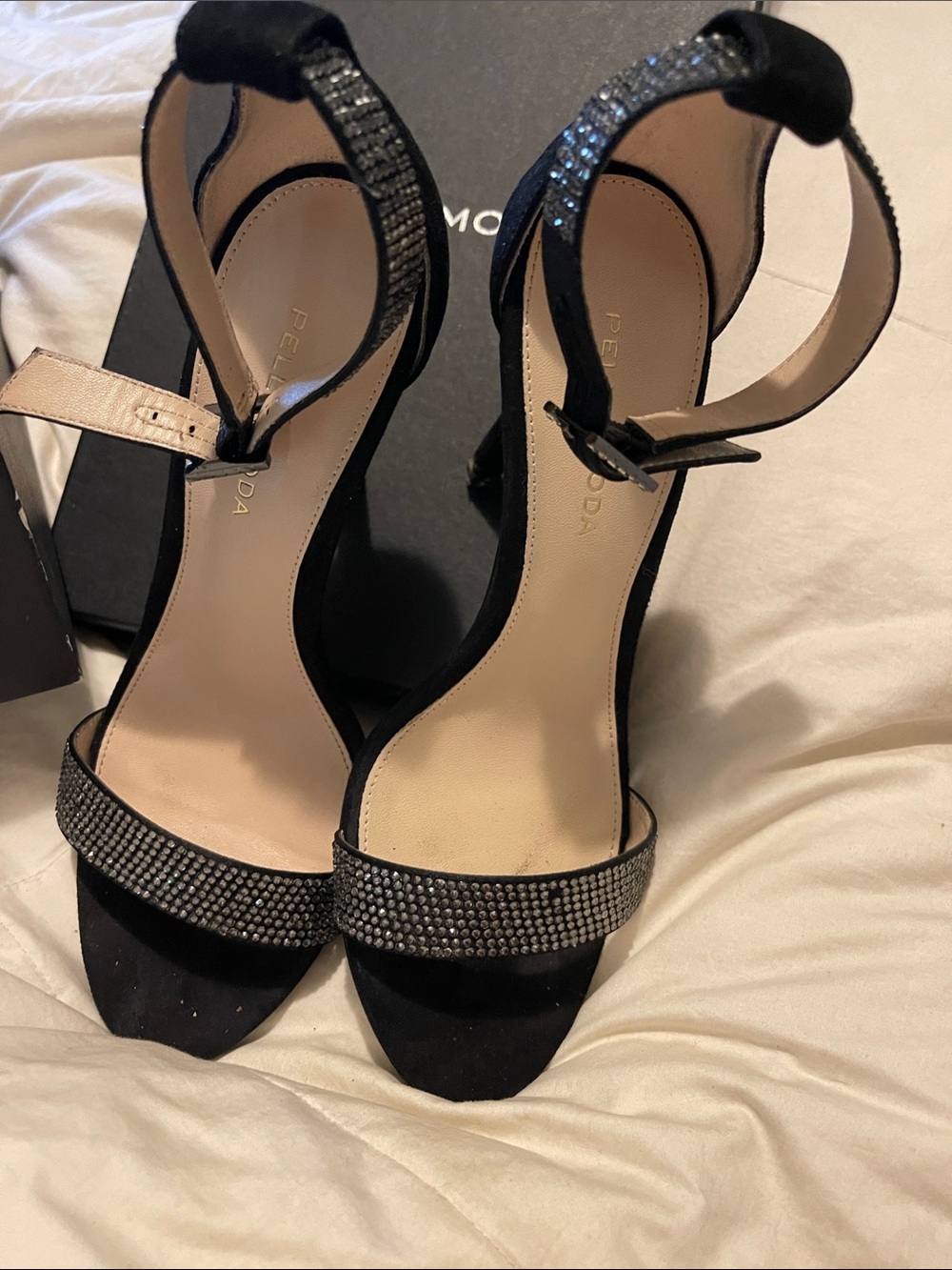 Black suede / Crystal